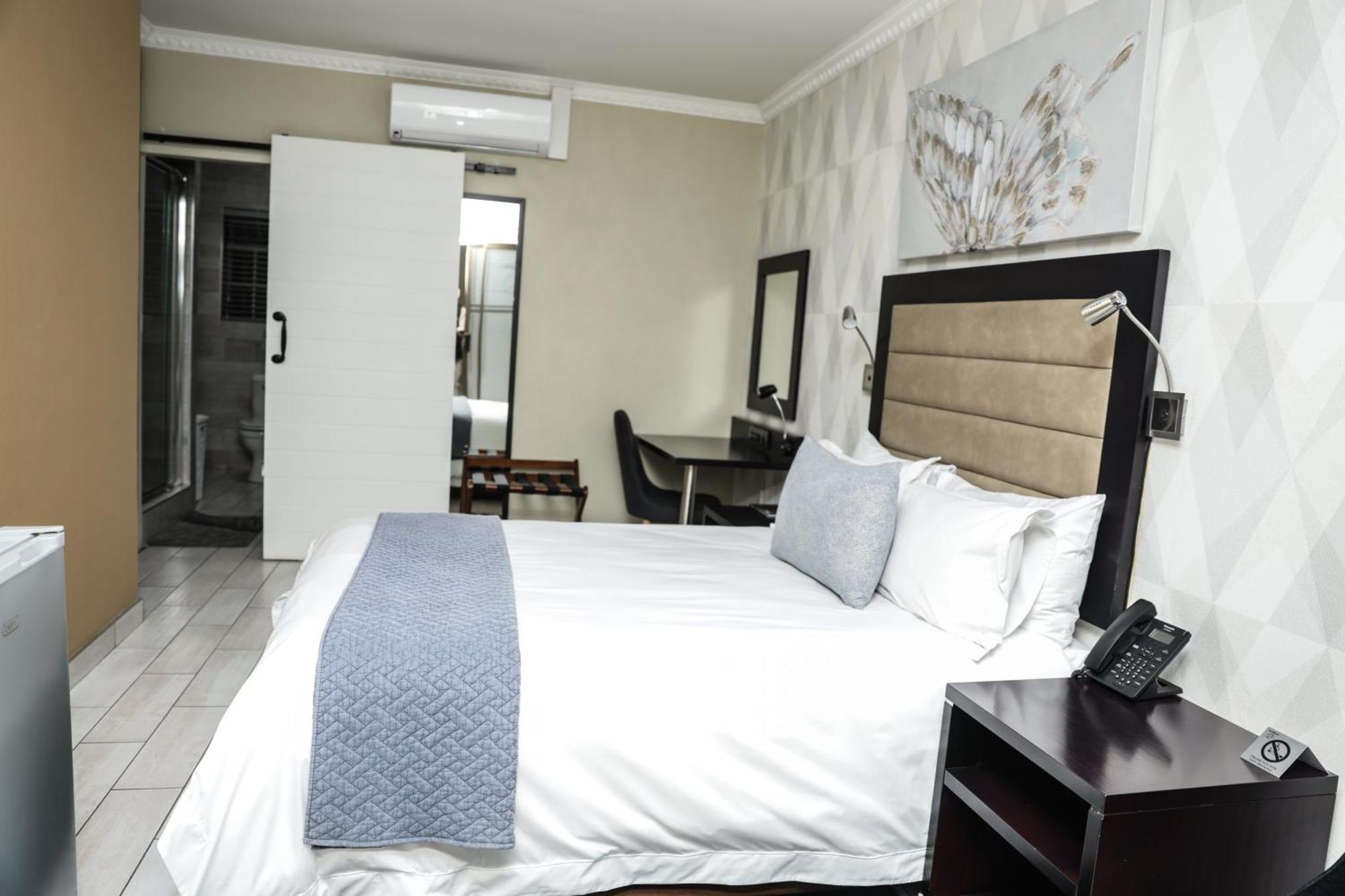Q'S Boutique Stay Standerton المظهر الخارجي الصورة